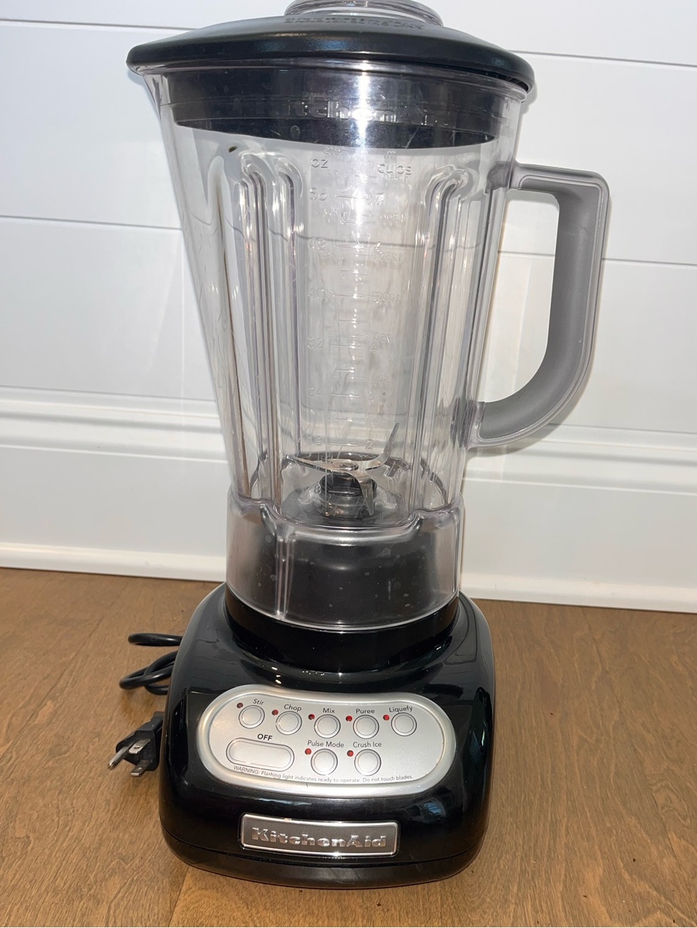 KitchenAid KSB560OB0 6-Speed Blender With 56 OZ Pitcher Black KSB560 Works 100%
